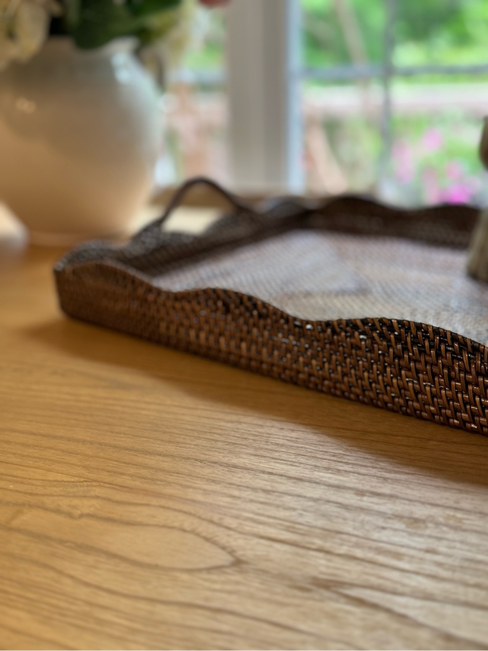 Scallop Rectangular Tray With Handles - Picture 10 of 14